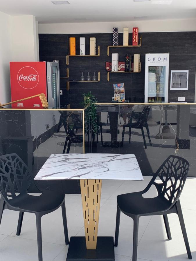 Hotel Elite Varcaturo Zewnętrze zdjęcie